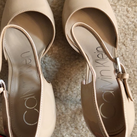 Calvin Klein Nude Stiletto Pumps - Size 7M - Picture 7 of 8
